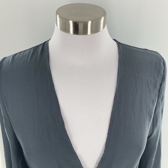 Show Me Your Mumu Womens Gray Belted Poly Wrap Jacket Bell Sleeve Size M - Picture 9 of 11